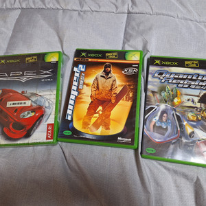 xbox(구엑박)에이펙스,앰패드2,퀀텀레드시프트 싸게 팝니다.