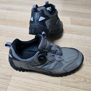 (택포)블랙야크 고어텍스 트레킹화 남 270