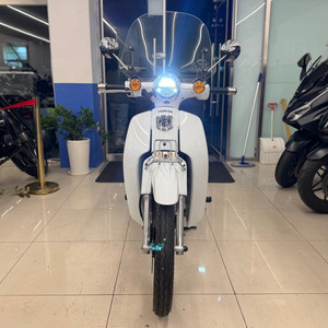 [상태 최상급]25년식 슈퍼커브 9XXkm 판매합니다:)