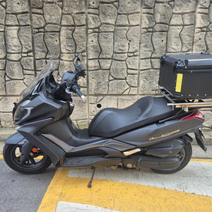 킴코 다운타운st 125 빅스쿠터 3천키로 팔아요 다운타운