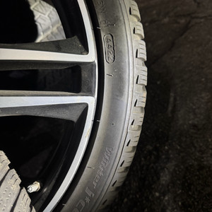 한국 윈터타이어 295 30 20 2본