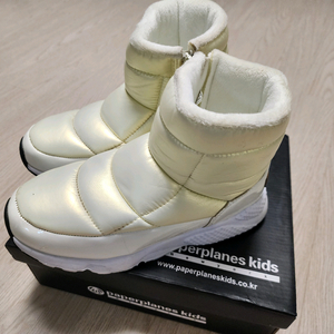 페이퍼플래인 키즈 패딩부츠 방한부츠 230사이즈