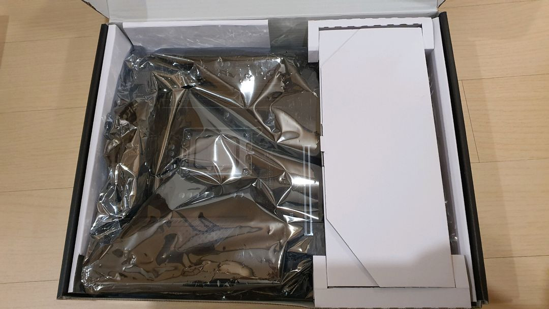 MSI MAG Z690 토마호크 WIFI DDR5 메인보드+i7-13700KF--1