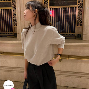 공드린 클래디 벨루어 블라우스-애쉬그레이