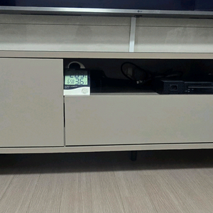 리바트 후아 1800 거실장 크림베이지