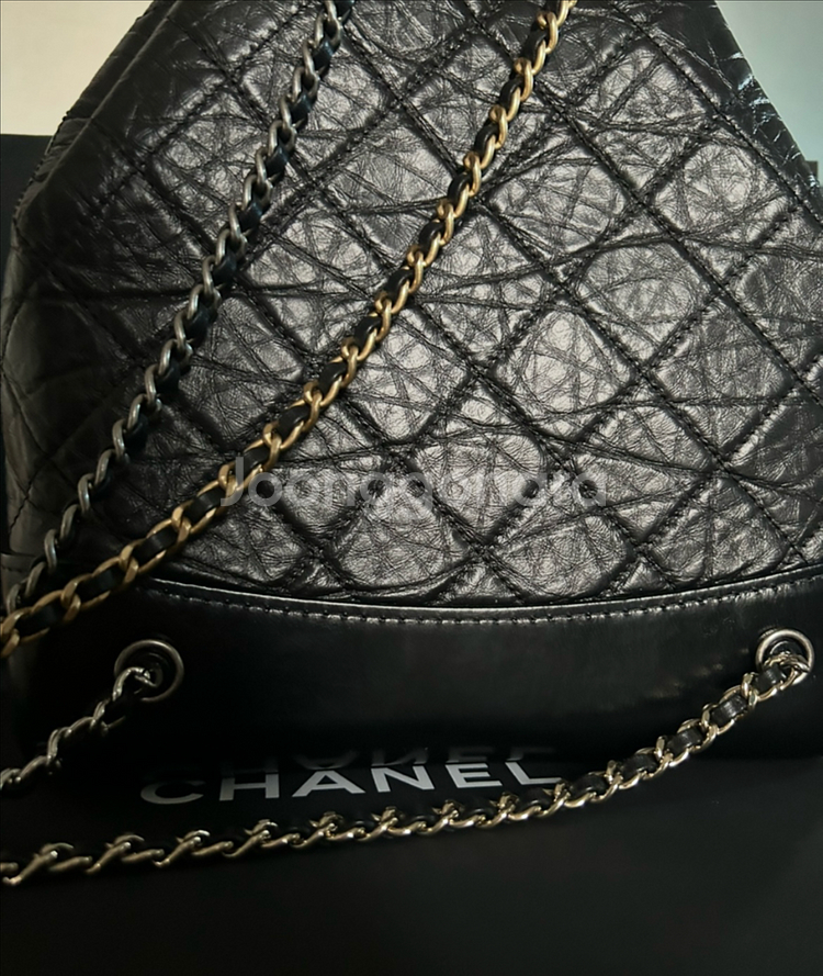 오늘만 가격 낮춤:) 샤넬 가브리엘 백팩 스몰 (이너백 포함/ 헨바비)--2