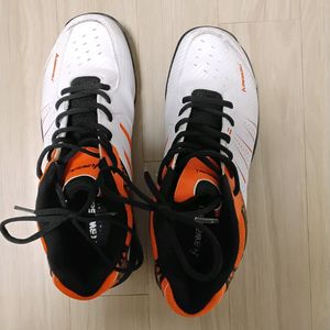 가와사키 배드민턴화 판매합니다