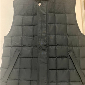 구찌 GG 패턴 패딩 베스트