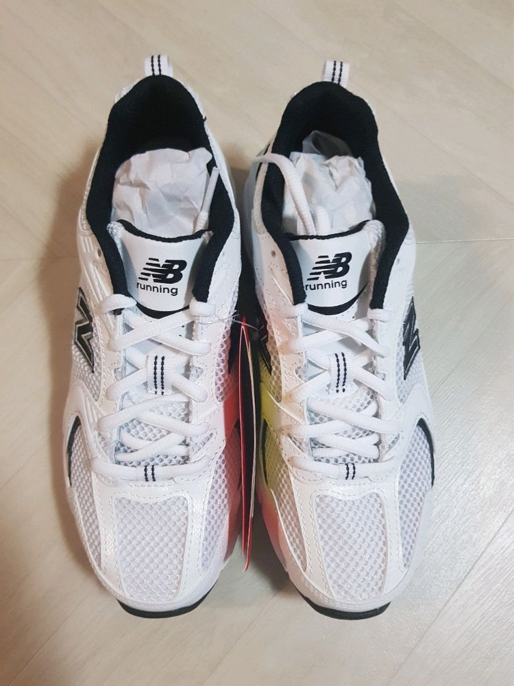 뉴발란스 530 화이트블랙 225-235 사이즈 운동화 이미지