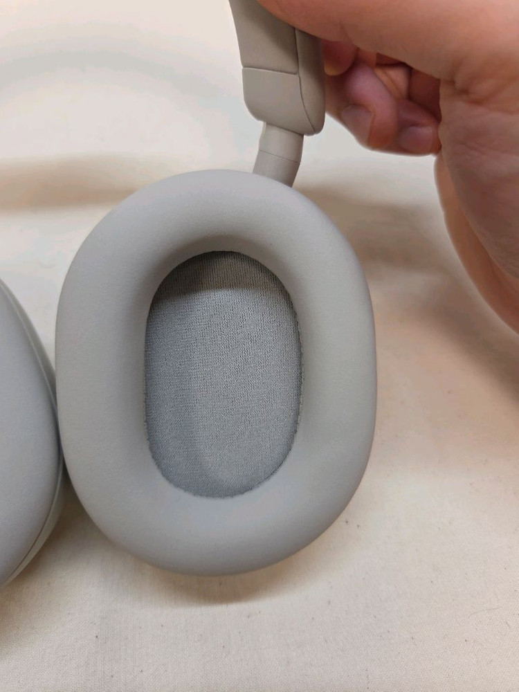 소니 WH 1000XM5 헤드폰 (플래티넘실버)--5