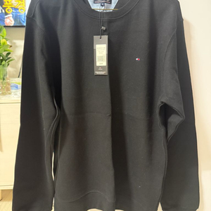 [새제품] 타미힐피거 맨투맨 남녀공용 M사이즈 판매합니다