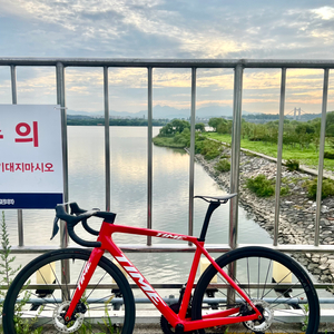 타임 TIME 알프듀에즈 S사이즈 판매합니다.