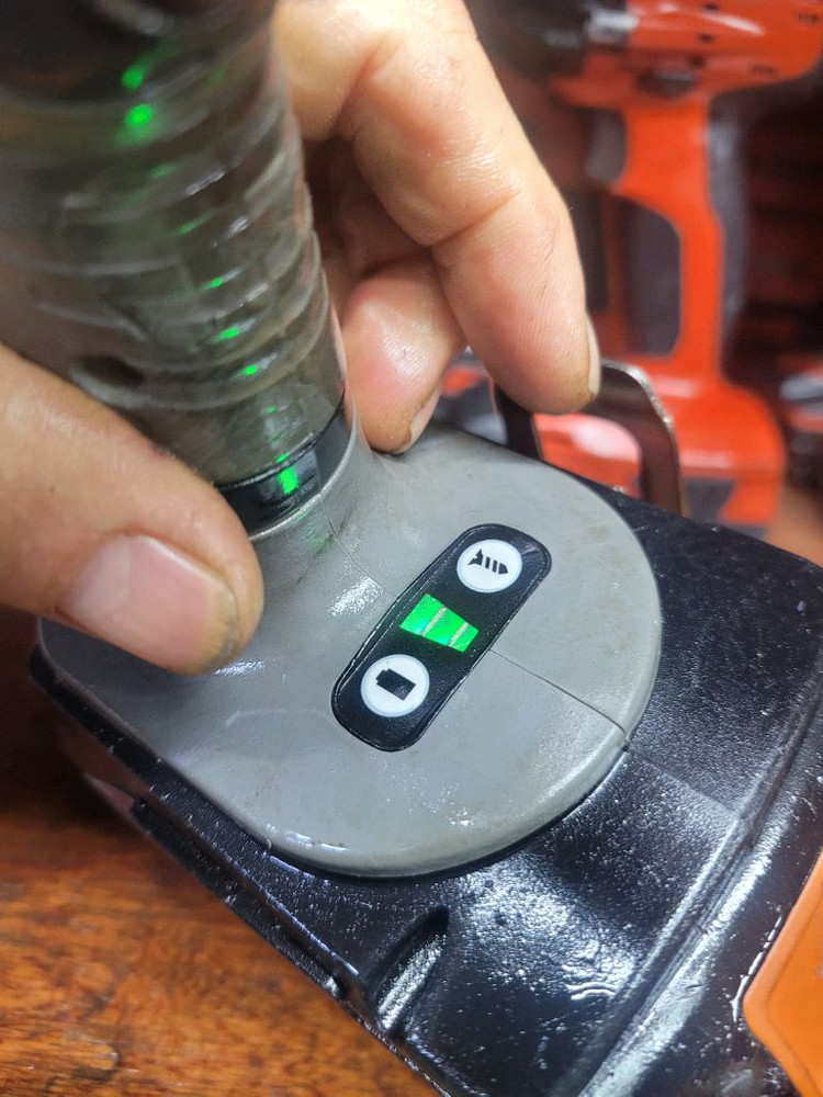 Aimsax아임삭충전임팩드릴 3단속도조절 배터리포함--2