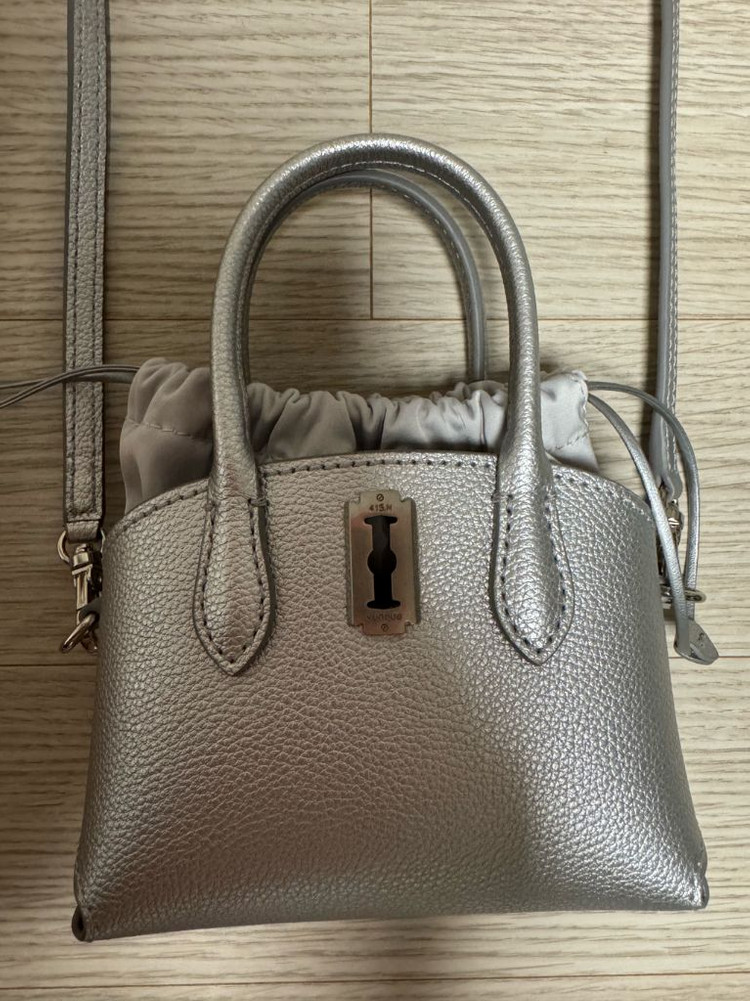 분크 토크 헐밋 크로스 미니백 판매합니다--2