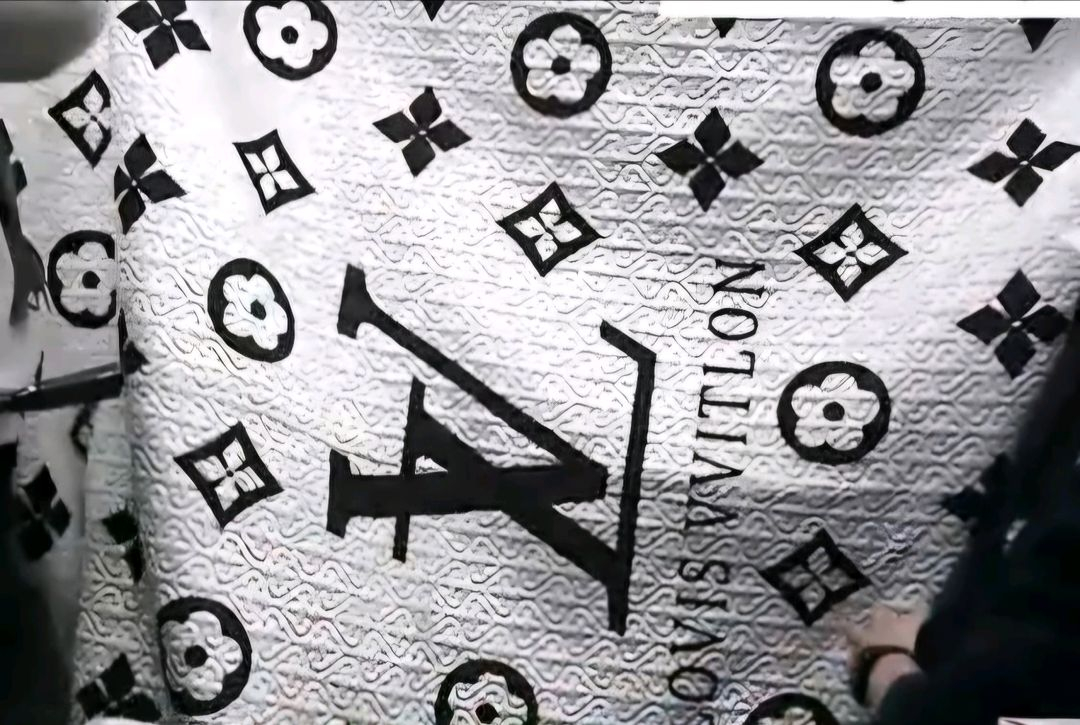 루이비통 이불패드세트 퀀사이즈 새상품미개봉--1