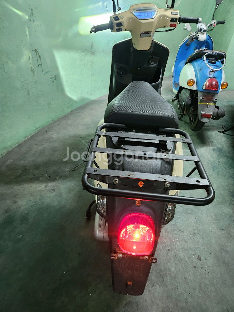 와코전기오토바이--3