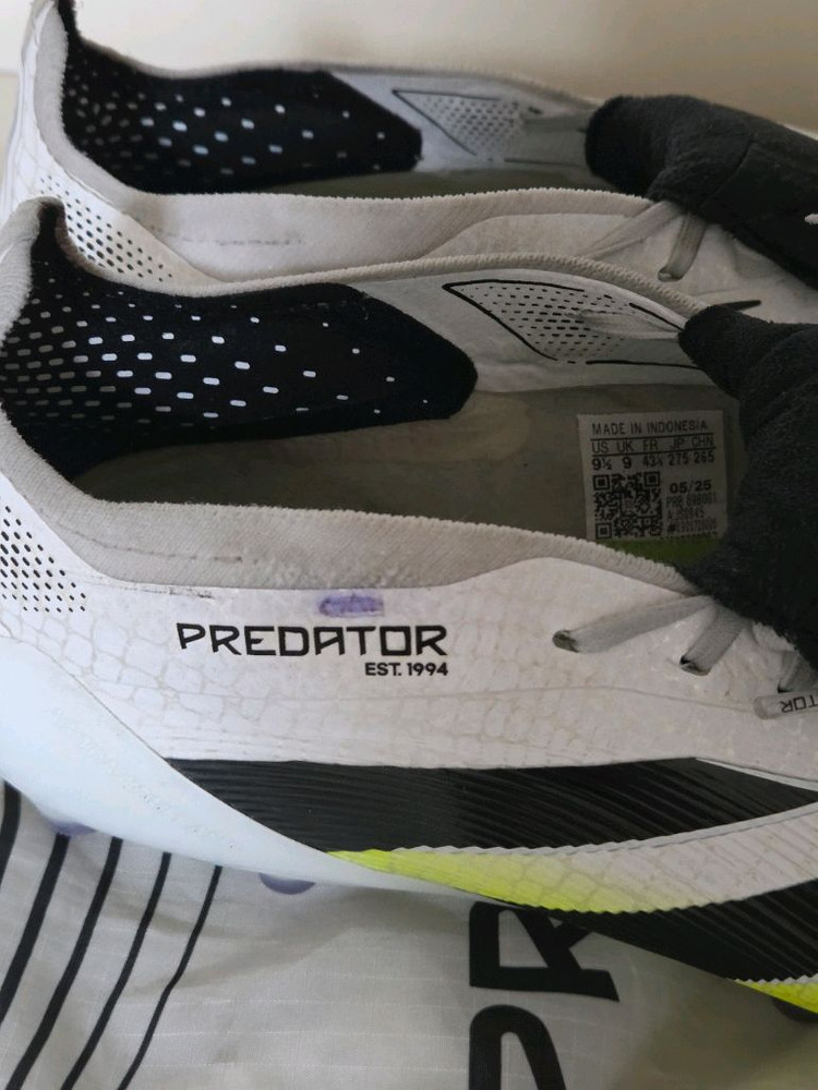 [마지막 가격인하]아디다스 프레데터 엘리트 ft ag 275--1