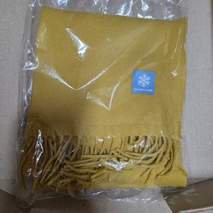 이준호 머플러 굿즈 이미지