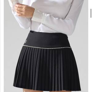 페어라이어 25년도 진주스커트