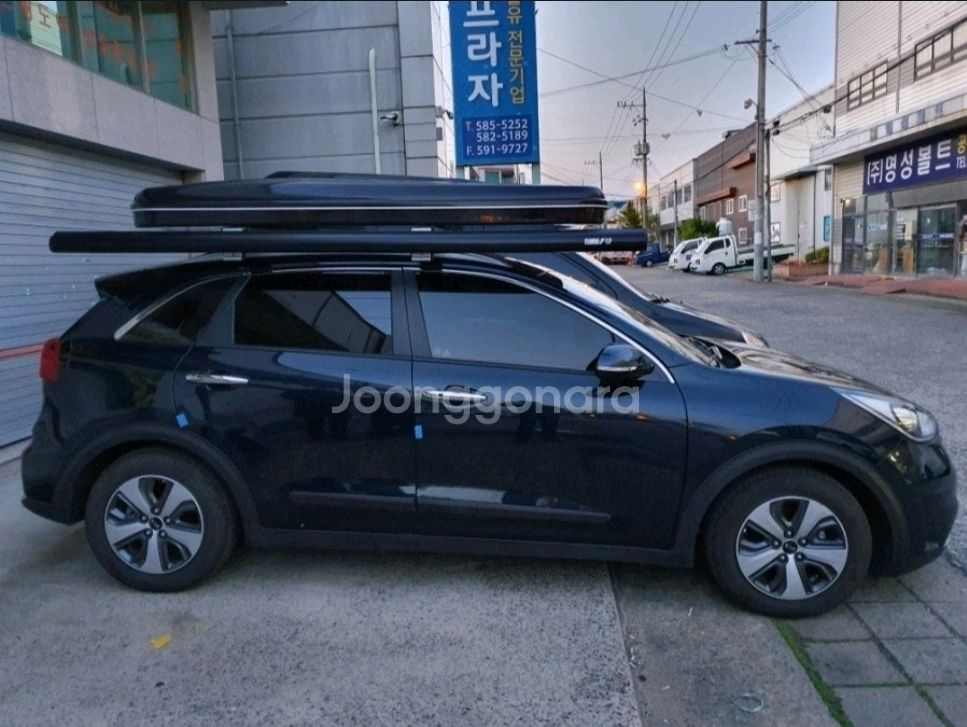 피암마 어닝 그늘막 F35 프로 블랙 팝니다 이미지