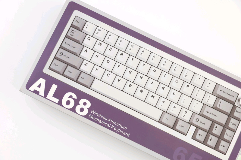 윤지 YUNZII AL68 키보드(실버) 판매합니다--1