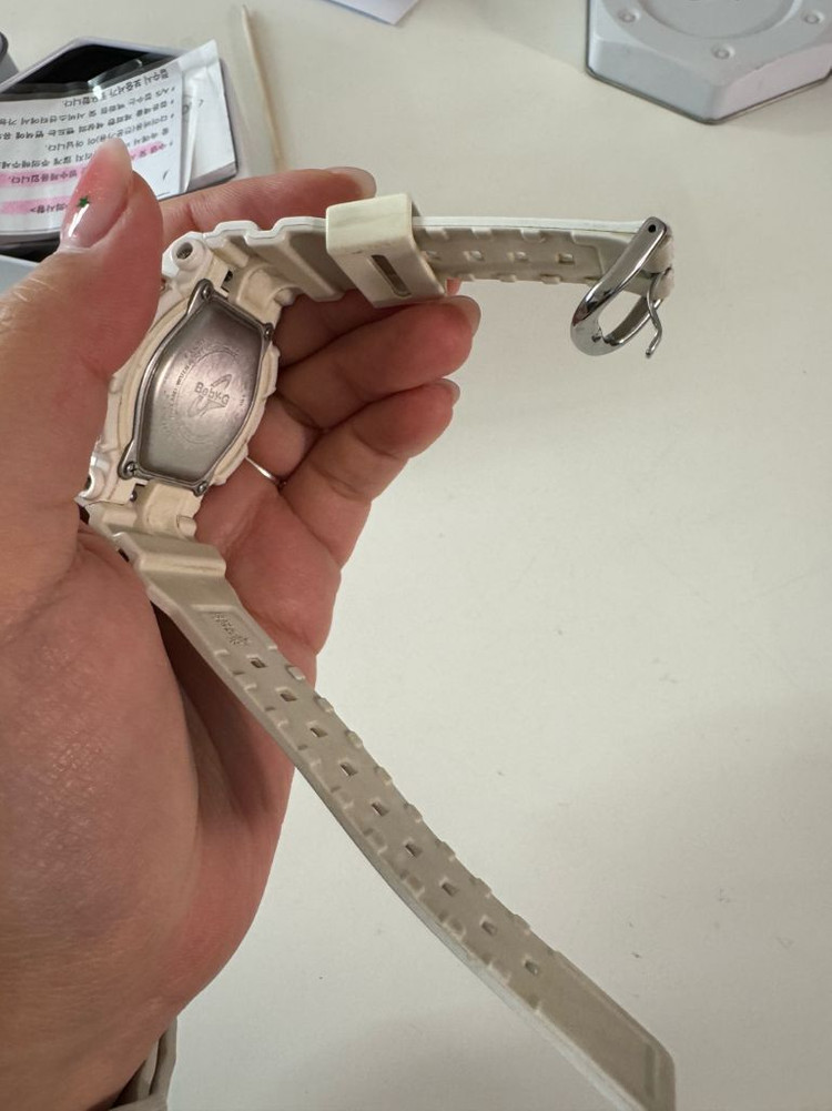 카시오 베이비지 화이트+로즈골드 시계--3