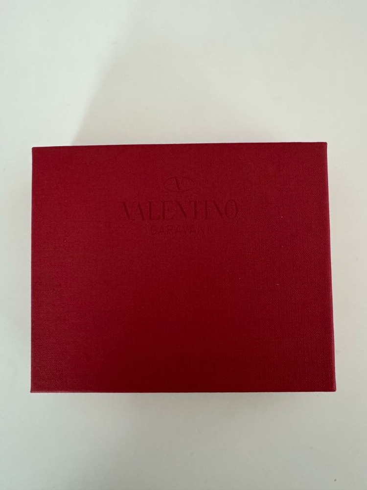 발렌티노 락스터드 반지갑--6