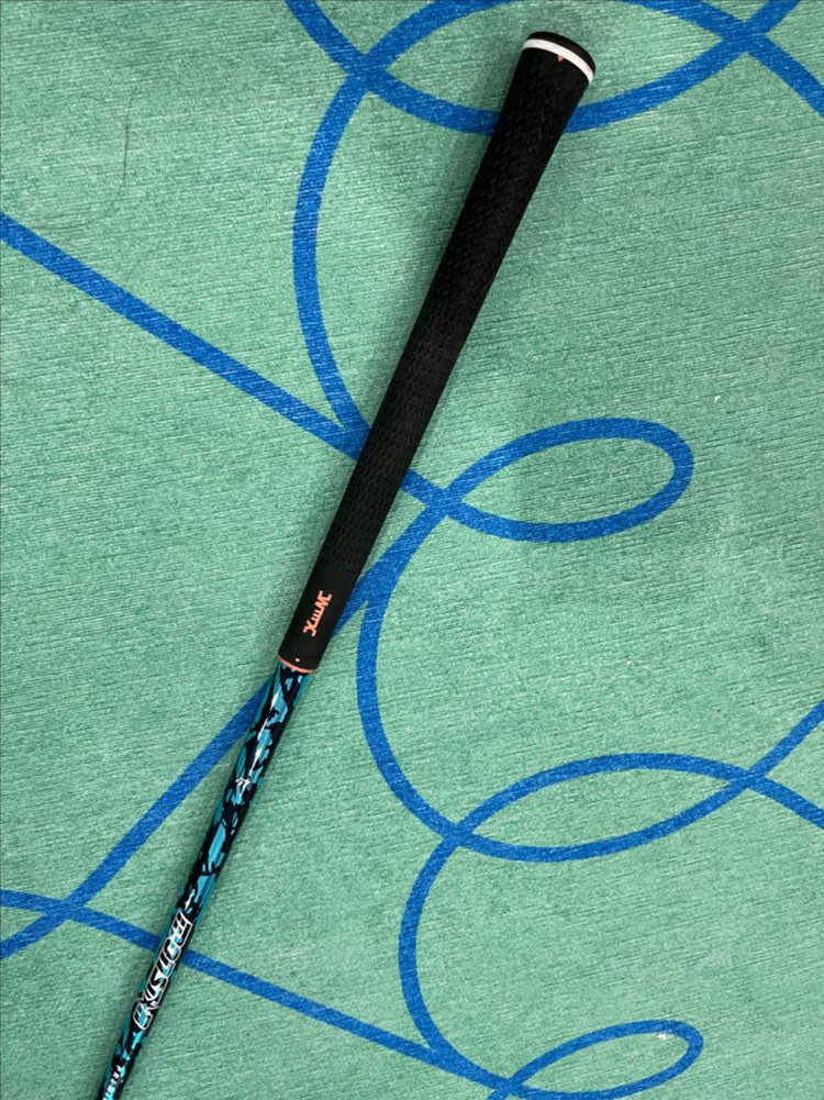 몬스타 프리미엄 샤프트 5B.SR(타이틀)--3