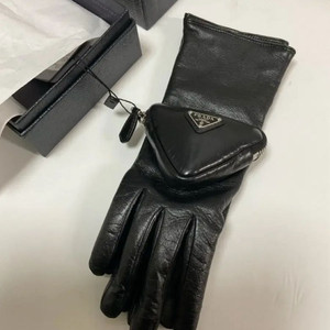 프라다 가죽 장갑 블랙 prada
