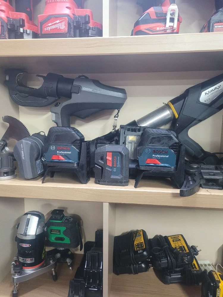 보쉬레이저레벨 GCL2 15 4포인트레이저A급 개당가격 이미지