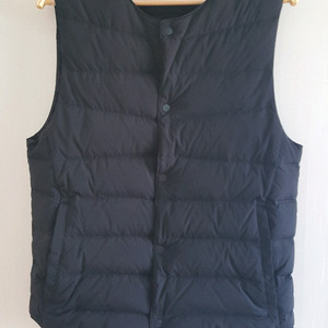타임옴므 남자 구스 패딩조끼 팝니다
