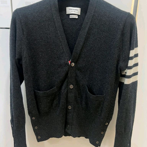 톰브라운 캐시미어남성가디건 3사이즈 (새상품급)