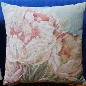 튤립 패턴 쿠션 2개