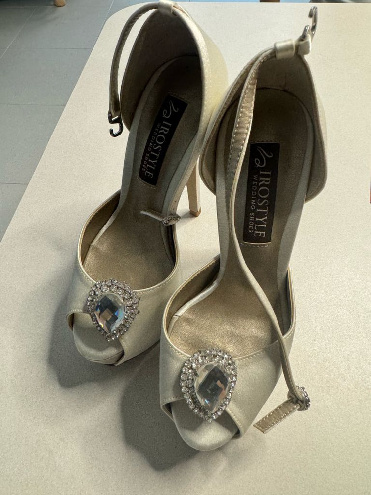 이로스타일 웨딩슈즈 220 이미지