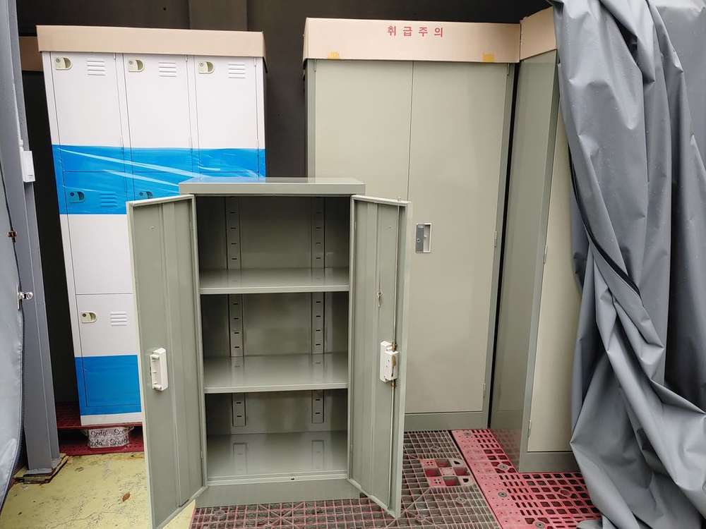 [판매] 신품 철재케비넷 철재락카장 철재사물함 판매 이미지