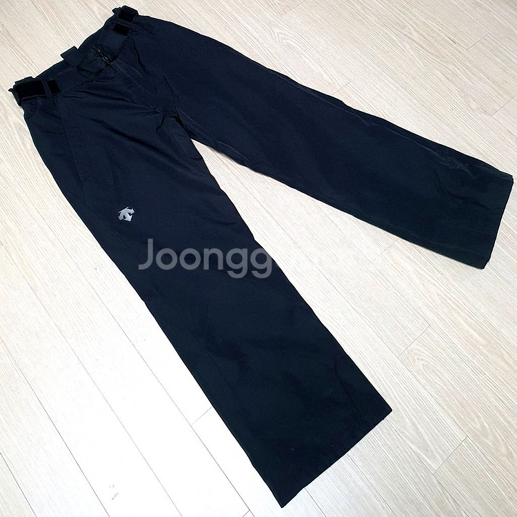 예쁜 데상트 스키복--2