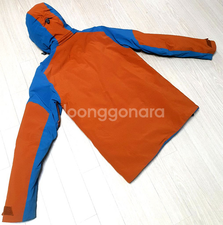 예쁜 살로몬 데모 스키복--3