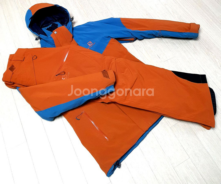 예쁜 살로몬 데모 스키복--5