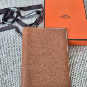 에르메스 Globe-Trotter 다이어리 커버 (여권)