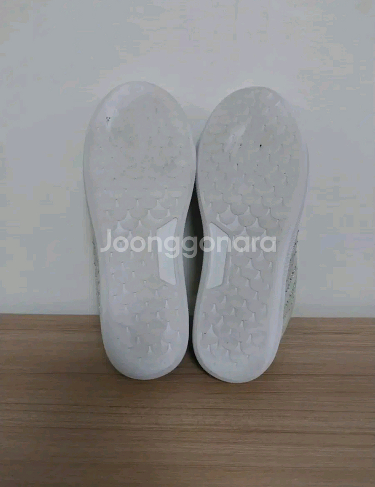 여성 소다 보석 펀칭 스니커즈 (245)--8