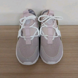 여성 나이키 에어 허라취 시티 로우 파티클 로즈 핑크 운동화 (235)