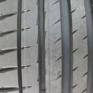 미쉐린PS4 ZP 225 45 18 (출고)