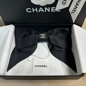 [새상품/정가이하] 샤넬 리본 바레뜨 헤어핀 리본핀 실크 블랙 AA9854