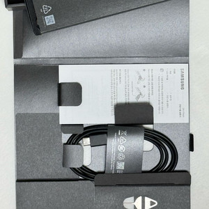 갤럭시 Z 폴드7, 1TB 팝니다.