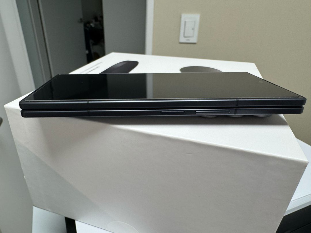 갤럭시 Z 폴드7, 1TB 팝니다.--8