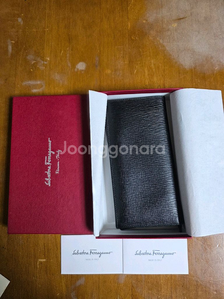 살바토레 페라가모 간치니 블랙 장지갑(정품)--2