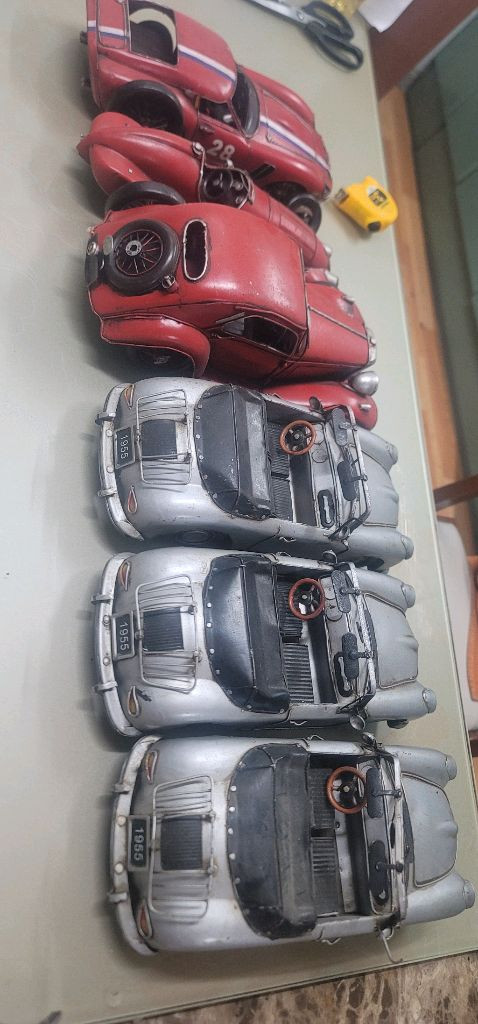 희귀 빈티지 핸드메이드 양철 자동차 - 제임스 딘 포르쉐 등 6종 가구배치 목적으로 오랜기간 취미로한 옛물건장식장에 이미지