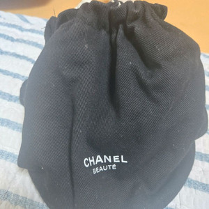 샤넬 뷰티 파우치