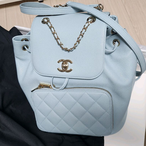 샤넬 비즈니스어피니티 캐비어 백팩 스카이블루