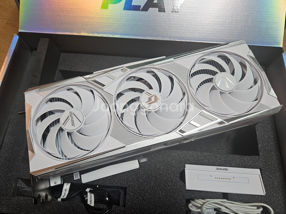 Colorful 컬러풀 4080 super White vulcan 화이트불칸--1